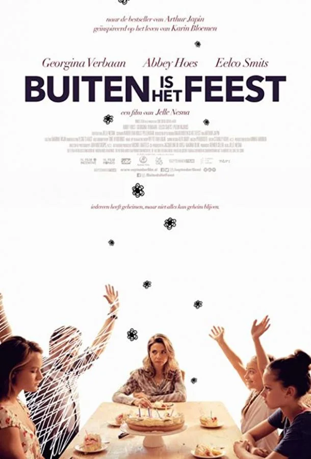 Смотреть Фильм Скрытые под вспышкой(2020) бесплатно